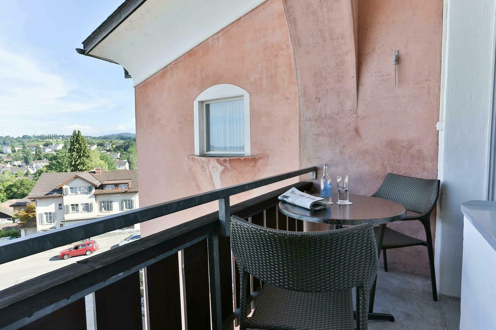 Hotel Uzwil Eksteriør billede